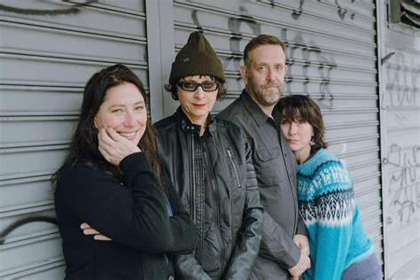 Pop Quiz Kelley Deal On How Sobriety Saved The Breeders And Maybe Her