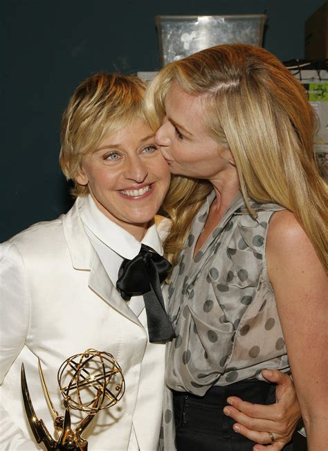 Portia Kissed Ellen After Her Emmy Win In June 2007 Ellen Degeneres