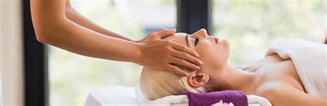 Top 4 Massage Therapy Techniques To Learn In Massage School