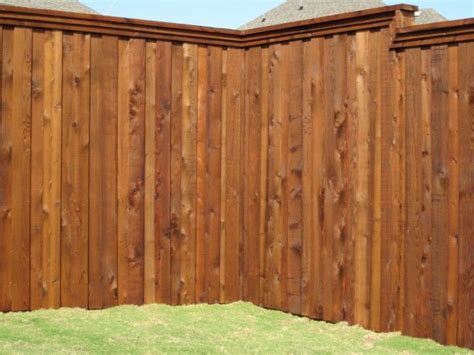 Privacy Fences A Better Fence Company Board On Board Wood Fences