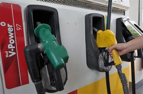 We've also compiled some of the frequently asked questions about petrol, its differences, and its prices. Malaysia Petrol Price for 8 Feb - 14 Feb 2020 ...