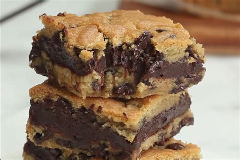 Chocolate Fudge Stuffed Choc Chip Cookie Slice Recipe New Idea Magazine