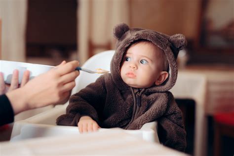 Alimentation Bébé 5 Mois Ce Qui Change Dans Lalimentation Du Bebe à