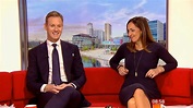 Dan Walker leaving BBC Breakfast (UK) - BBC News - 5th April 2022 - YouTube