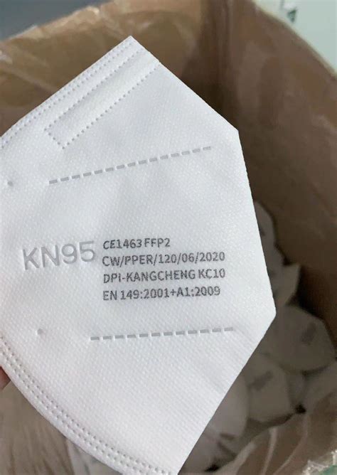 Disposable Non Woven Ply KN KN FFP Respirator Protective Face Mask Earloop In Stock