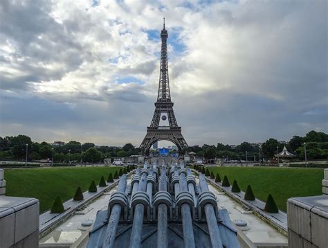 Trocadero Cannons And Eiffel Tower Tour Eiffel — Wikipédia Tour