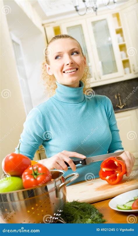 Woman Making Salad At Kitchen Stock Image Image Of Alone Lifestyle