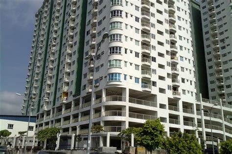According to the information in speedhome, for a whole unit with 3 bedroom with 1 to 2 bathrooms, the average rental is rm 1300 in kepong. Review for Kepong Central Condominium, Kepong | PropSocial