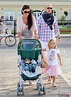 Pepe Reina con su mujer Yolanda Ruiz y sus hijos en Polonia - Las ...