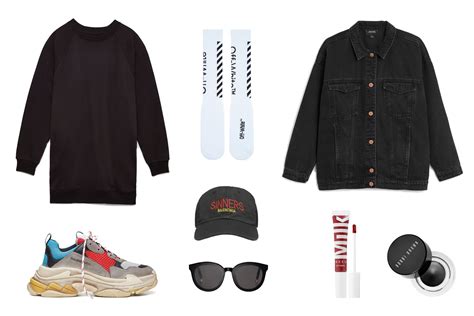 Shop the latest collection of triple s at the balenciaga us official online boutique. How to Wear the Balenciaga Triple-S Outfit | HYPEBAE