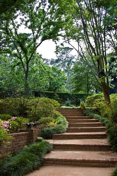 We aim to make the most Houston's Bayou Bend - Gallery | Garden Design