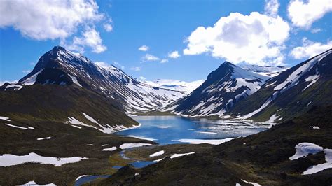 Just Got Back From My Trip To Iceland Here Is A Mountain Lake In