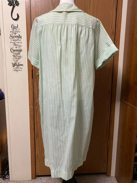 Abraham And Straus 70s House Dress Pearl Snap Striped R Gem