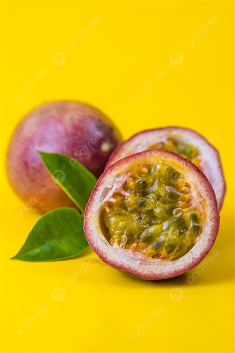 Fresh Autumn Passion Fruit Photography Background Fruit Tropical Fruit Summer Fruit