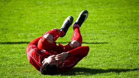 Of The Most Common Sports Injuries And What You Can Do About Them Elite Spine And Health
