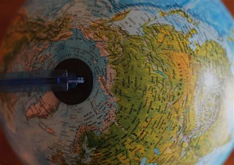 Explainer Why Earths Magnetic North Pole Is Moving Towards Siberia