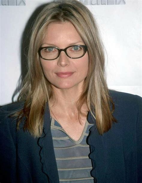 Michelle Pfeiffer With Glasses Womens Hairstyles Cool Hairstyles 80