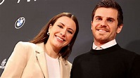 DFB-Star Jonas Hofmann hat sich mit Sky-Moderatorin Laura Winter verlobt