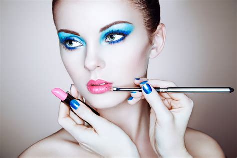 Make Up Sabine Rom Cosmetics