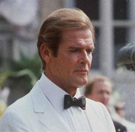 Legendary james bond actor roger moore passed away today at the age of 89. Todesfälle: Schauspieler Roger Moore im Alter von 89 ...