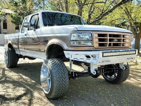 Lifted Obs Ford With A Nice Front Bumper Diesel Trucks Ford Ford