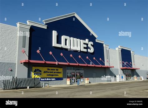 Lowes Home Improvement Store In Ionia Michigan Usa Stock Photo Alamy