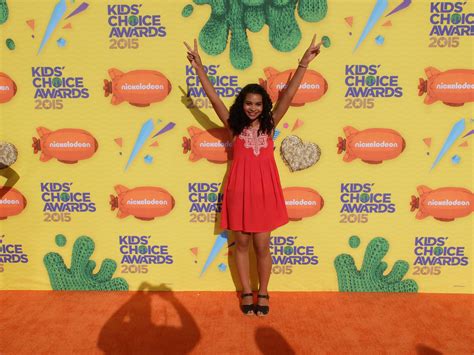 21 Very Important Thoughts From The Kcas Orange Carpet Huffpost