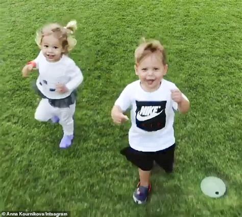 But you have to work for it.' marriage isn't important: Anna Kournikova teilt süßes Foto von Ihr und Enrique ...