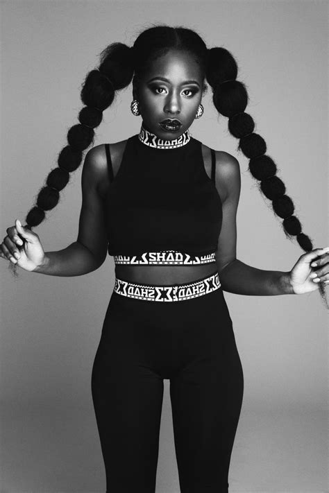 This hairstyle is done on stretched hair which you can achieve via banding, twists, african threading, braids, banding, etc. 12 Gorgeous Must See Bubble Ponytail Styles on Natural Hair