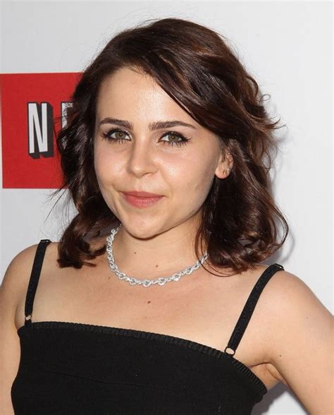 Pictures Of Mae Whitman