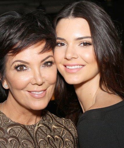 25 Famous Mothers And Daughters Portraits