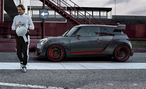 Mini John Cooper Works Gp Concept Photos And Info News Car And Driver