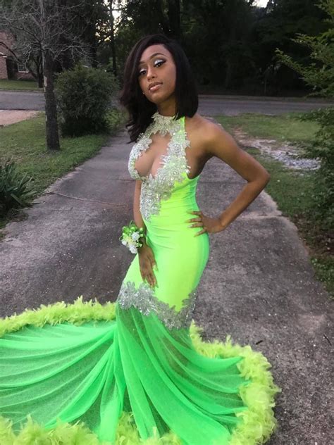 Pin On Prom Homecoming Ball Dresses