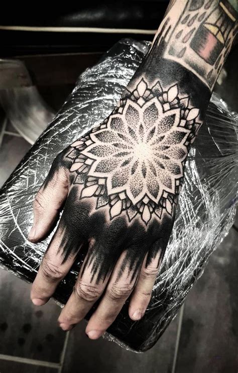 I was given artistic freedom to design a matching chest and forearm henna piece that would somehow come together with a similar style and design. geometric tattoo design simple #Geometrictattoos | Geometric tattoo hand, Mandala tattoo design ...