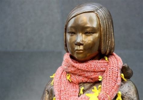 seoul buses to carry sex slave statues in memory of victims korea