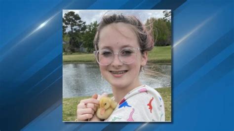 Charleston Police Searching For Missing 14 Year Old Girl From West Ashley