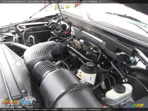 2001 Ford Expedition Xlt 54 Liter Sohc 16 Valve Triton V8 Engine Photo