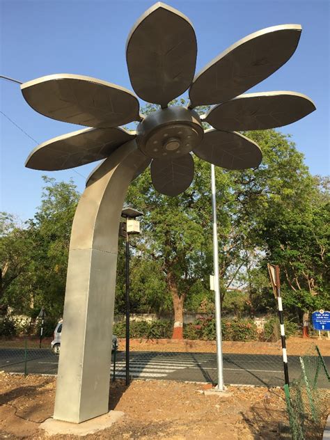 Multifab Palm Solar Tree At Rs 320000piece In Ahmedabad Id 20873965162