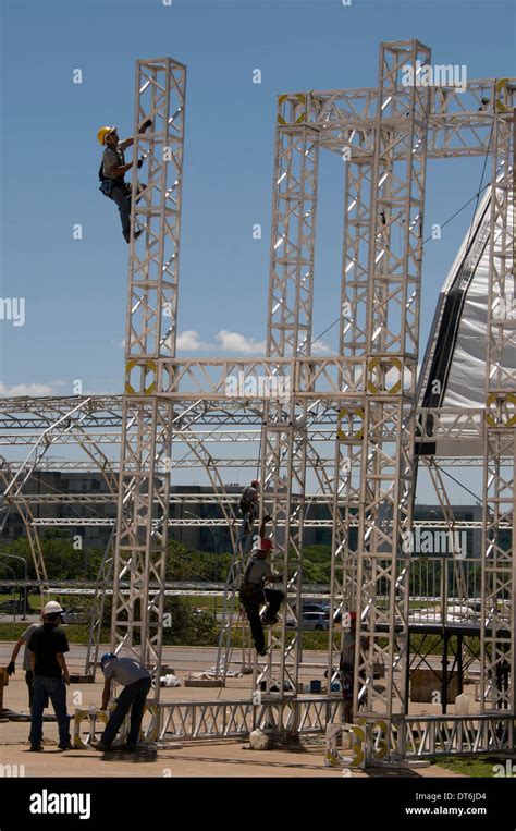 Brazilian Construction Hi Res Stock Photography And Images Alamy