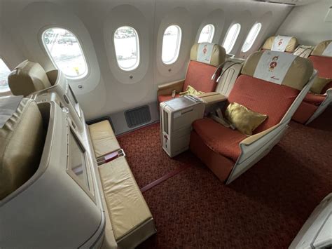 Air India Business Class Review 787 From DXB To DEL