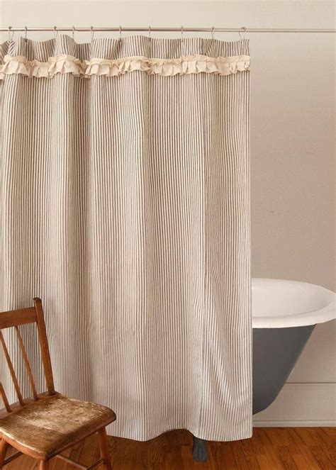 Fancy Shower Curtain Ideas 03 Trendecors