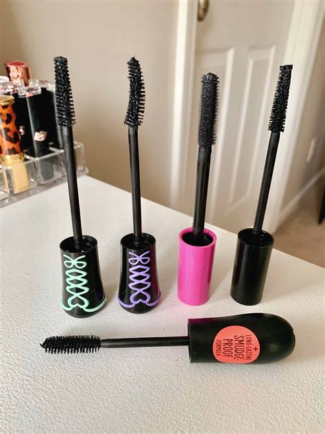 5 Best Essence Mascaras You Need (Only $5) - Kindly Unspoken