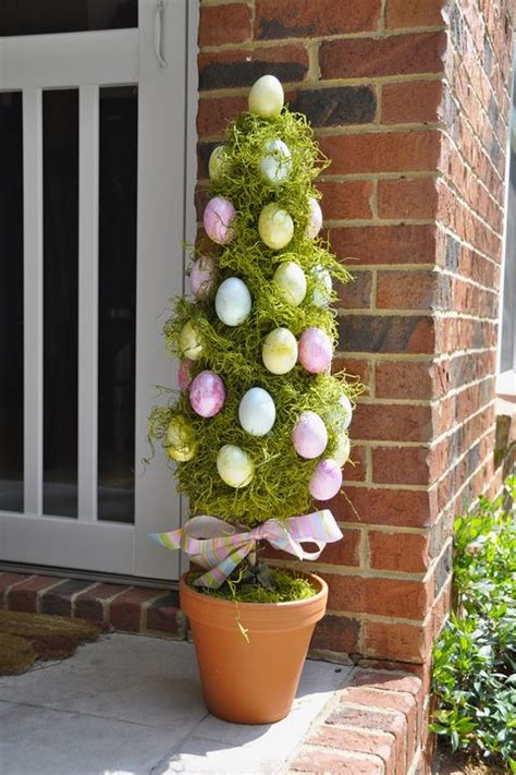 10 Easy Outdoor Easter Decorations Diy Yard Decor Ideas