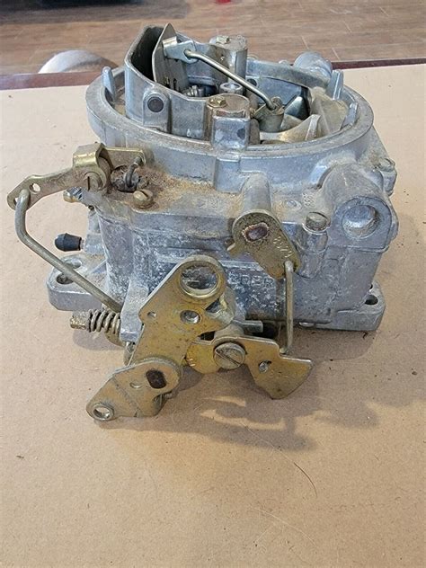 Edelbrock 4 Barrell Carburetor 8867 Chevy Pontiac Olds Buick Mopar