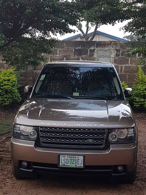 Actual year made no gst 2012 land rover range rover vogue autobiography full full spec car king in town. Mint 2012 Range Rover Vouge Autobiography For Sale In Ajah ...