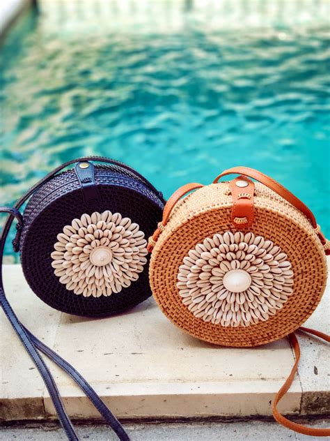 These Rattan Shell Bags Are The Perfect Summer Accessory A Trendy Bag