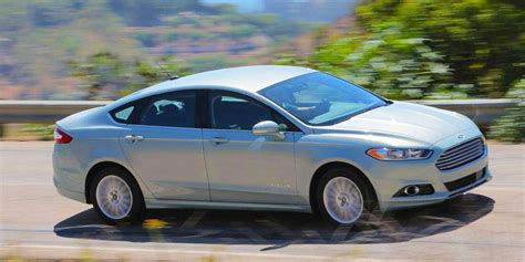 2013 Ford Fusion Review Specs And Photos