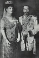 King George V and Queen Mary in 1913 [1404 × 2064] : HistoryPorn