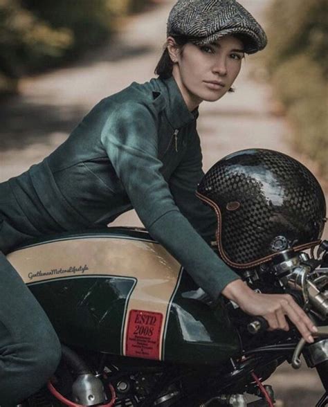 Gentlemanmotorslifestyle バイカーの女の子 女性向けバイク カフェレーサースタイル