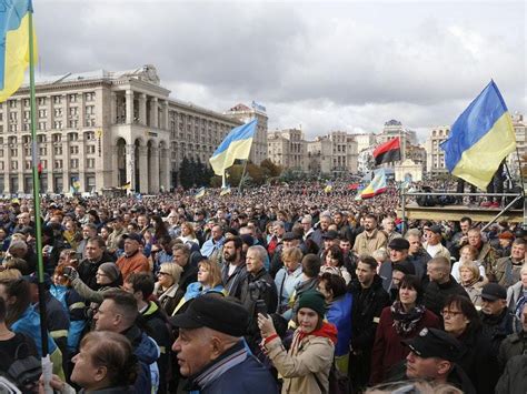 Protesters in Ukraine rally against election in rebel-held east | Shropshire Star